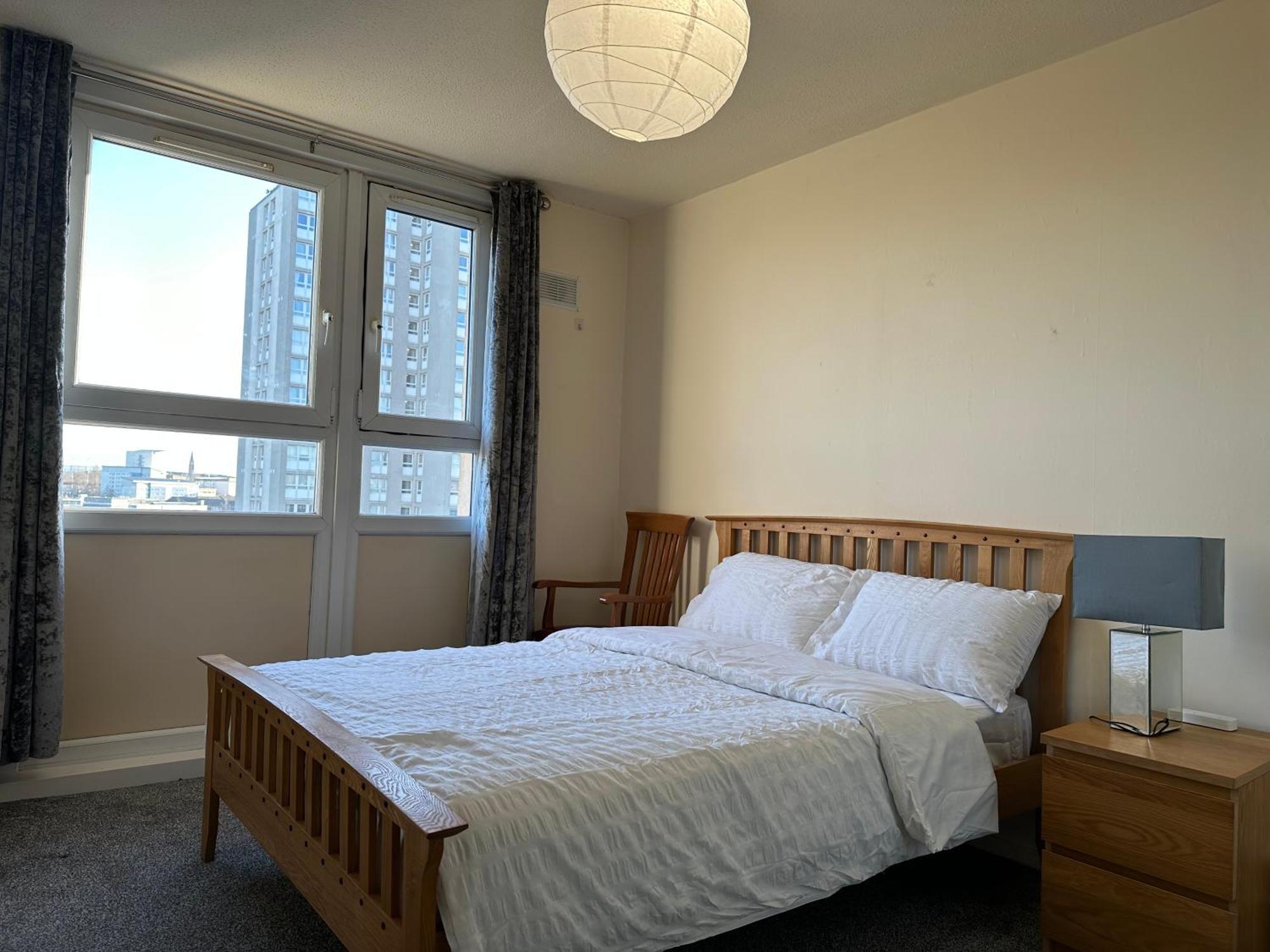Amazing Room In Glasgow City Exterior photo